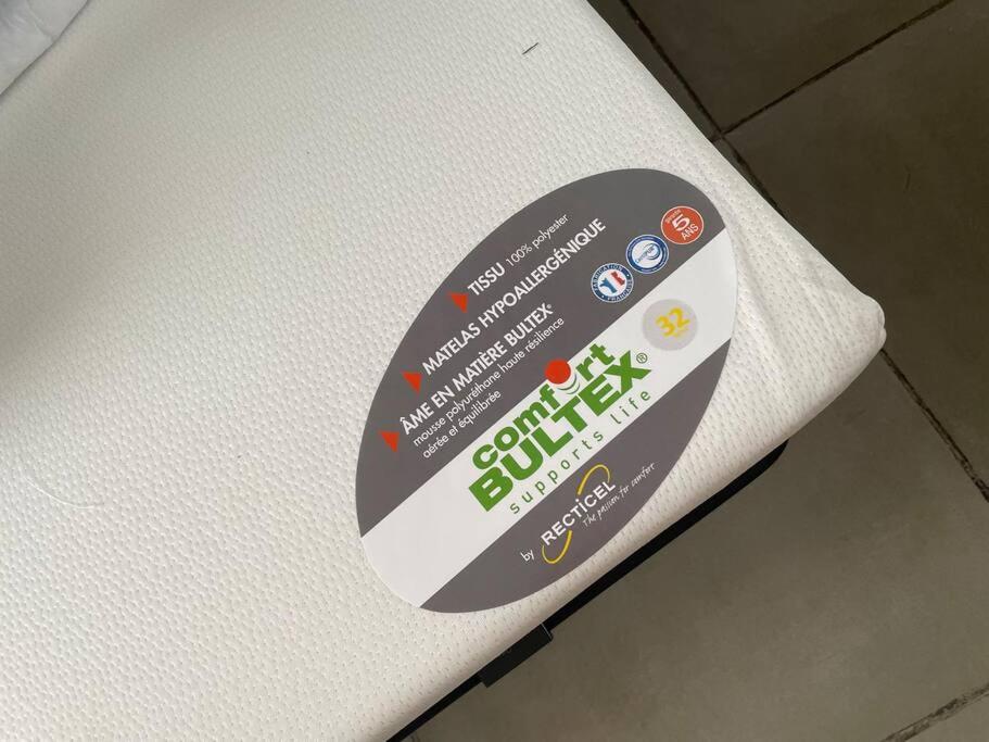 Mobilhome Pour 2 Personnes Le Tampon Exterior photo
